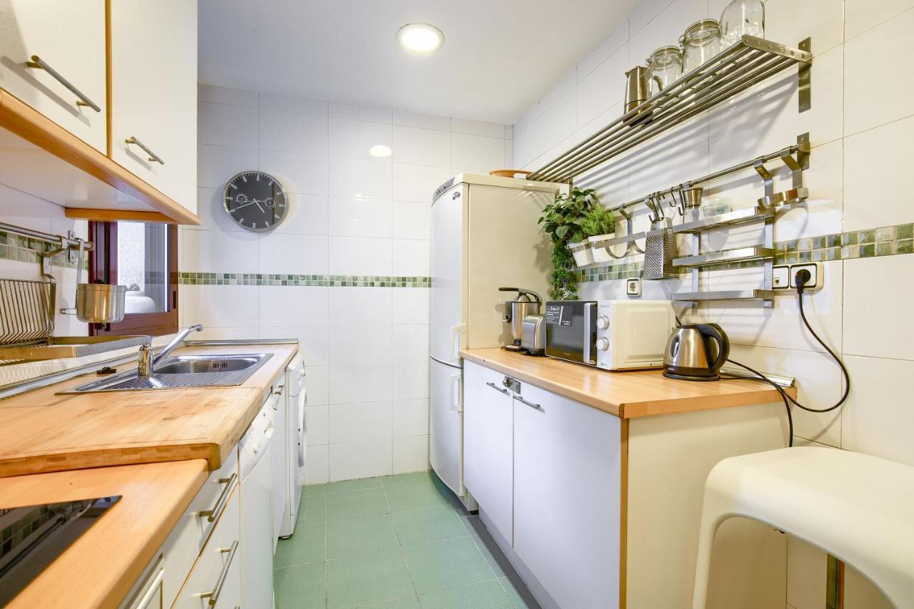 Apartamento En Chamberi Con Piscina - Lovely Apartment In The City Center With Swimming Pool Madrid Bagian luar foto
