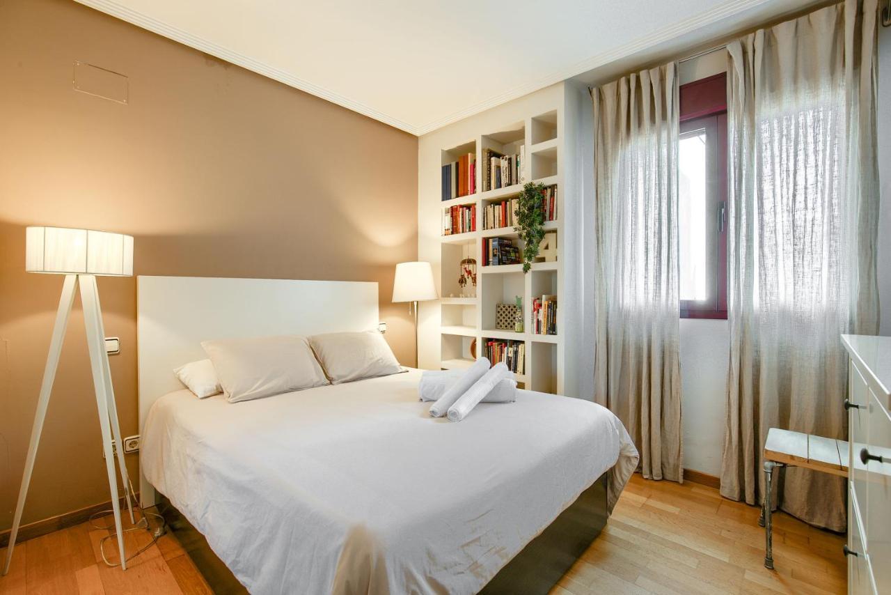 Apartamento En Chamberi Con Piscina - Lovely Apartment In The City Center With Swimming Pool Madrid Bagian luar foto